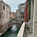 Querini San Marco Bed & Breakfast 3*