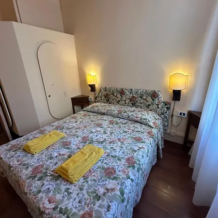 Querini San Marco Nocleg ze śniadaniem 3*